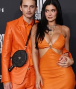 Access_Kardashian_220.jpg