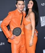 Access_Kardashian_250.jpg