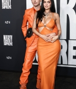 Access_Kardashian_96.jpg