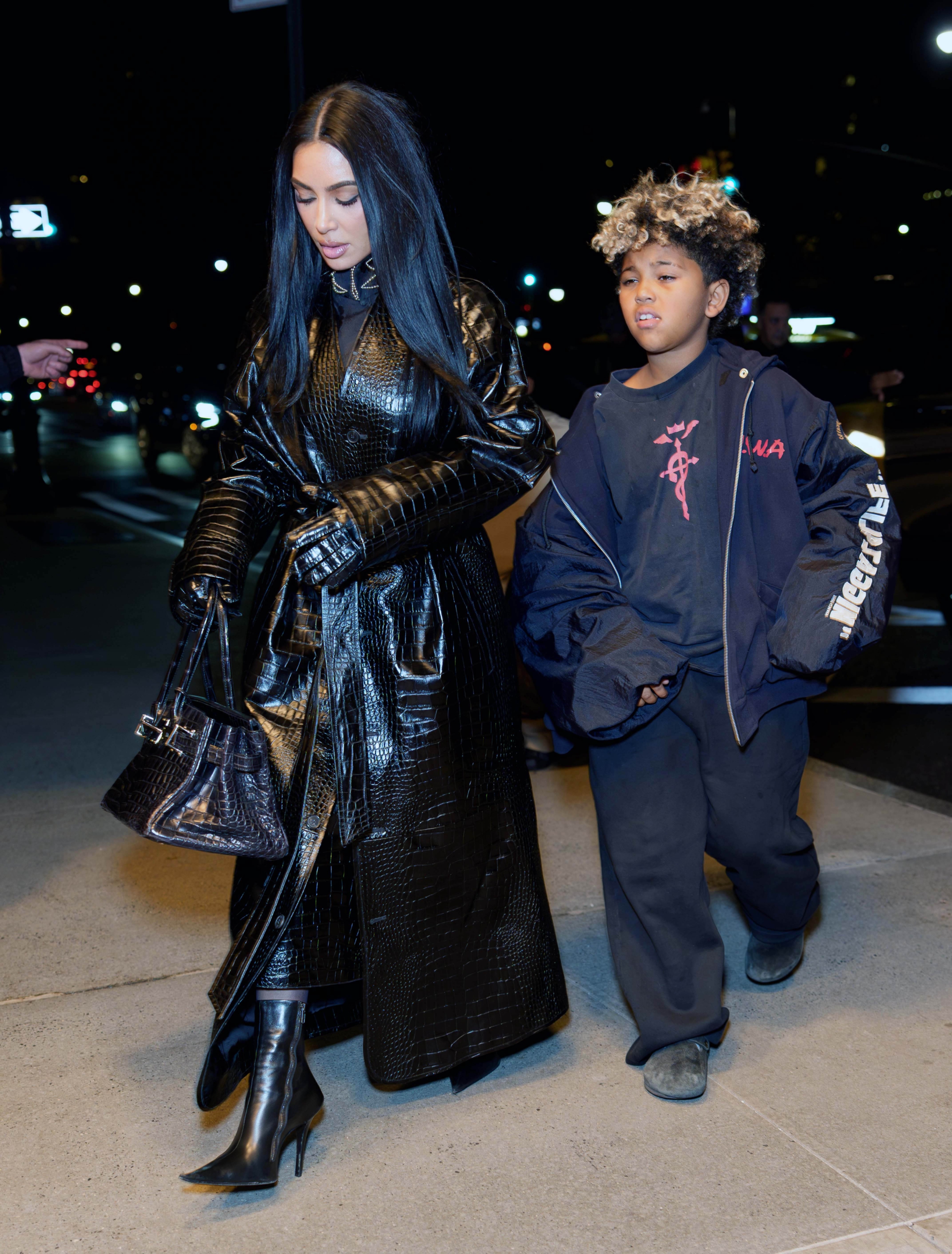 Access_Kardashian_4.jpg