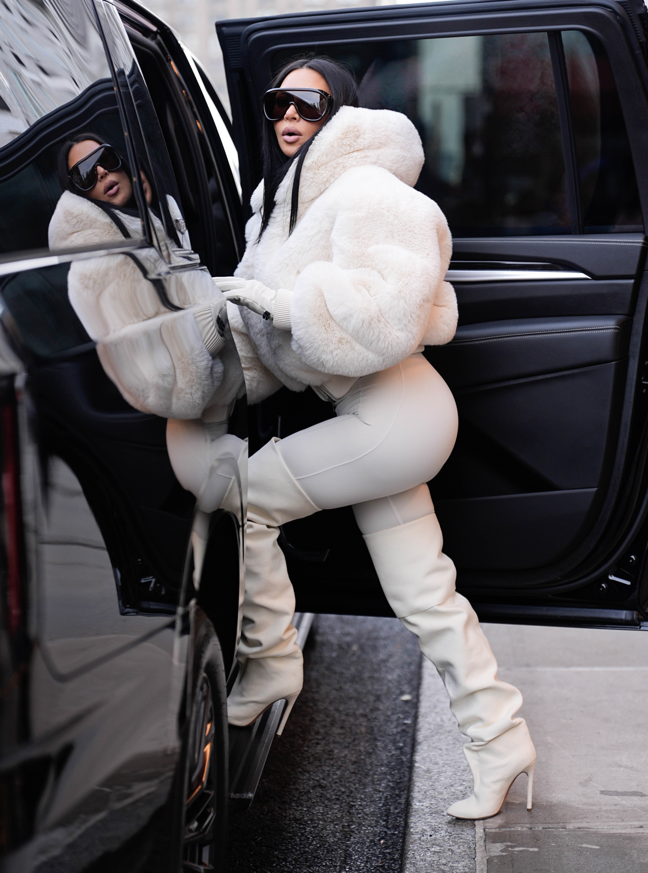 Access_Kardashian_5.jpg