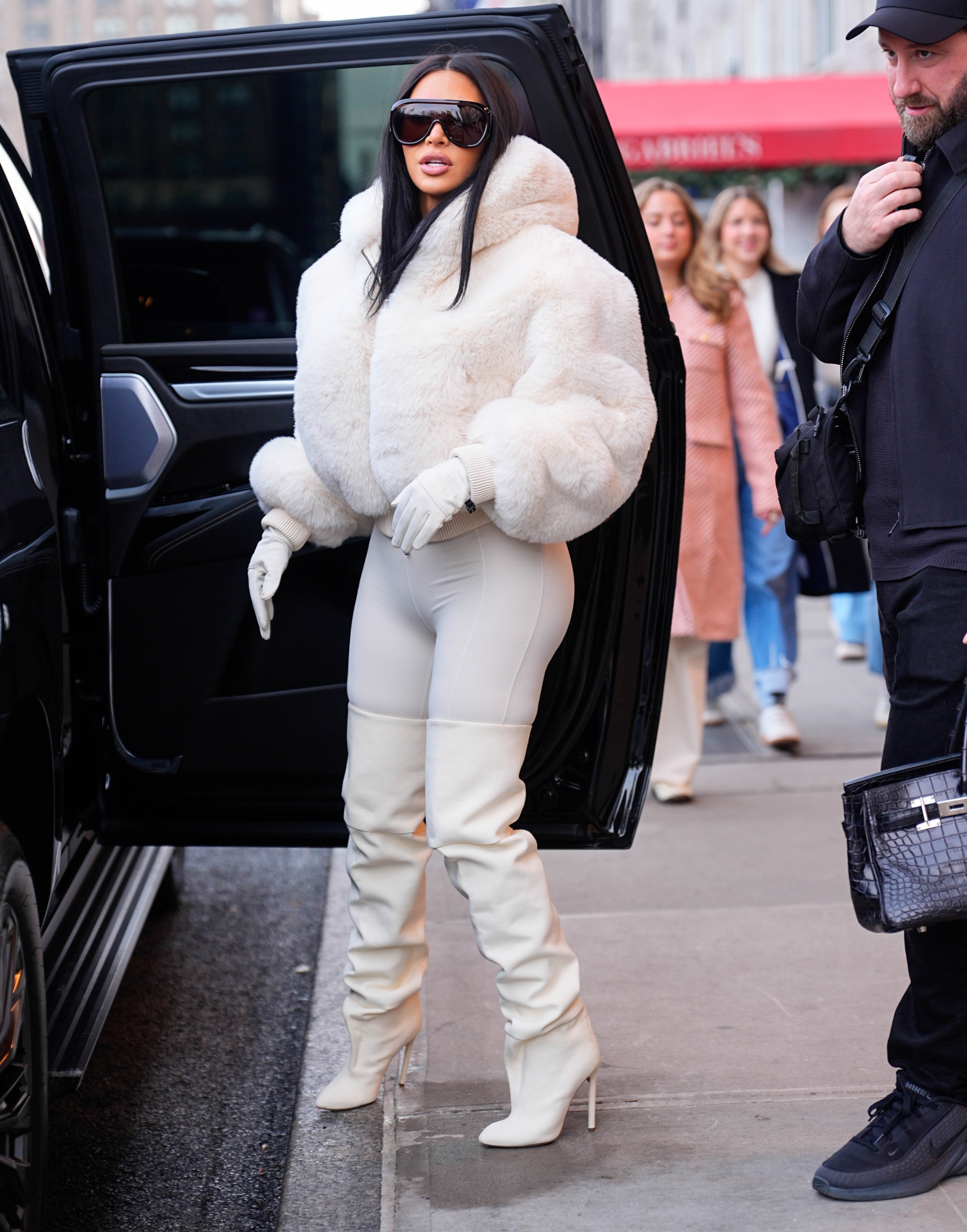 Access_Kardashian_8.jpg