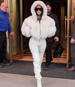 Access_Kardashian_1.jpg