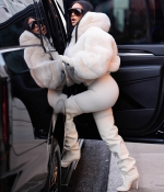 Access_Kardashian_4.jpg