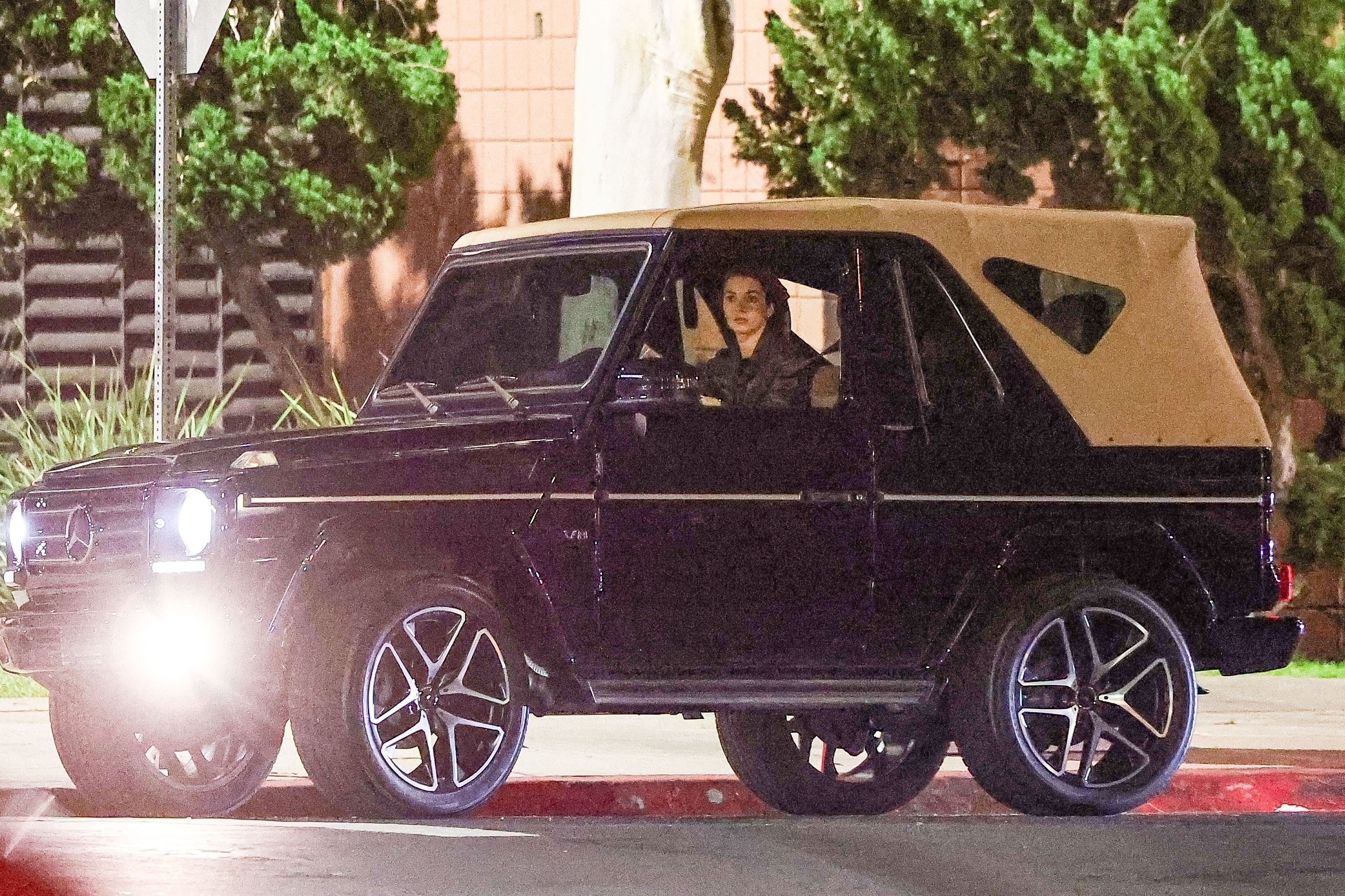 Access_Kardashian_50.jpg