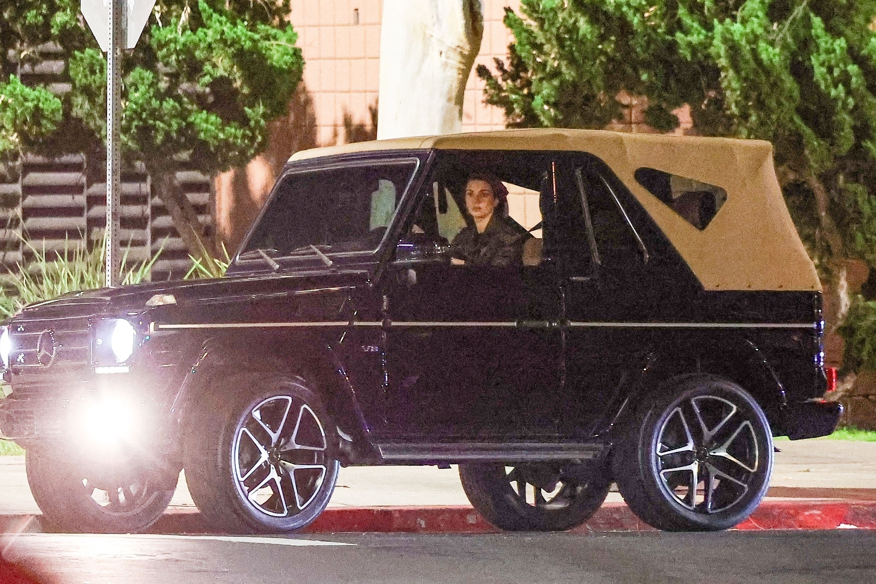 Access_Kardashian_51.jpg