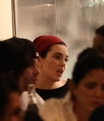 Access_Kardashian_7.jpg