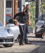Access_Kardashian_11.jpg
