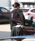 Access_Kardashian_4.jpg
