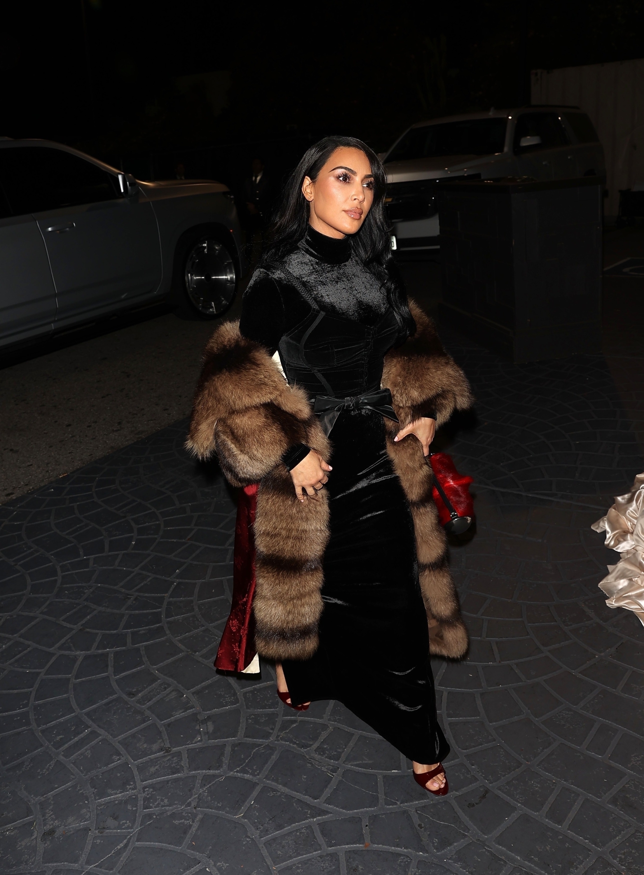 Access_Kardashian_2.jpg