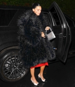 Access_Kardashian_5.jpg