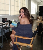 Access_Kardashian_7~0.jpg