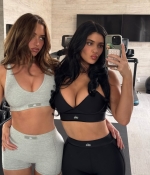 Access_Kardashian_6~0.jpg