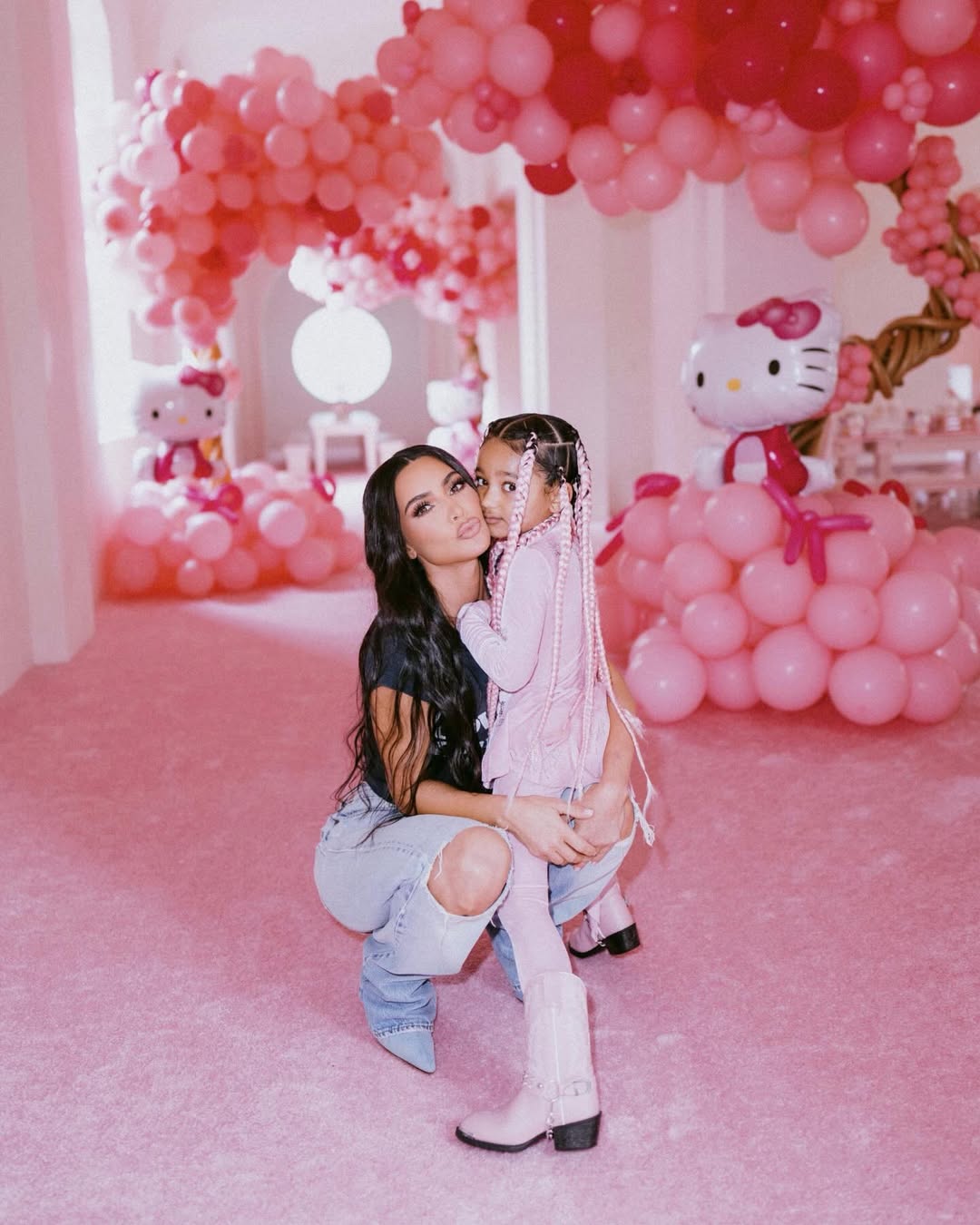 Access_Kardashian_13.jpg