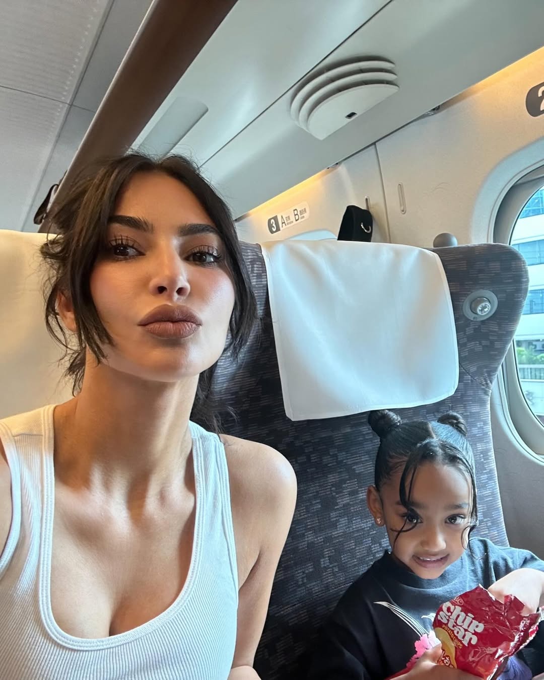 Access_Kardashian_18.jpg