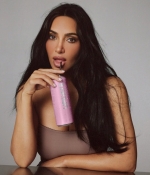 Access_Kardashian_6~0.jpg