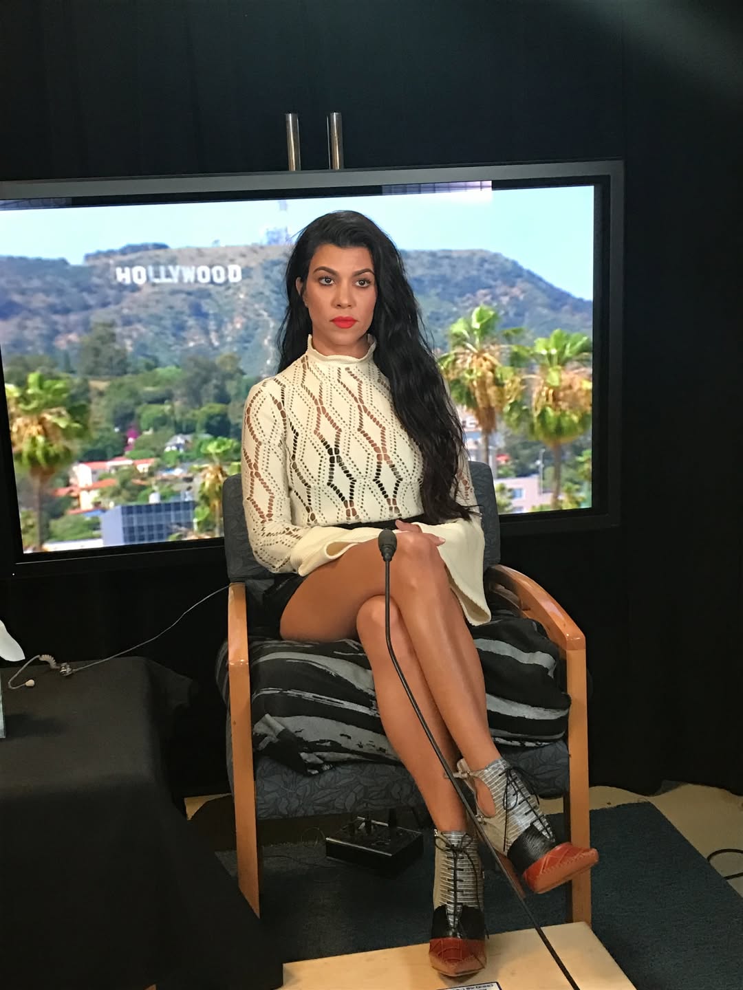 Access_Kardashian_8~0.jpg