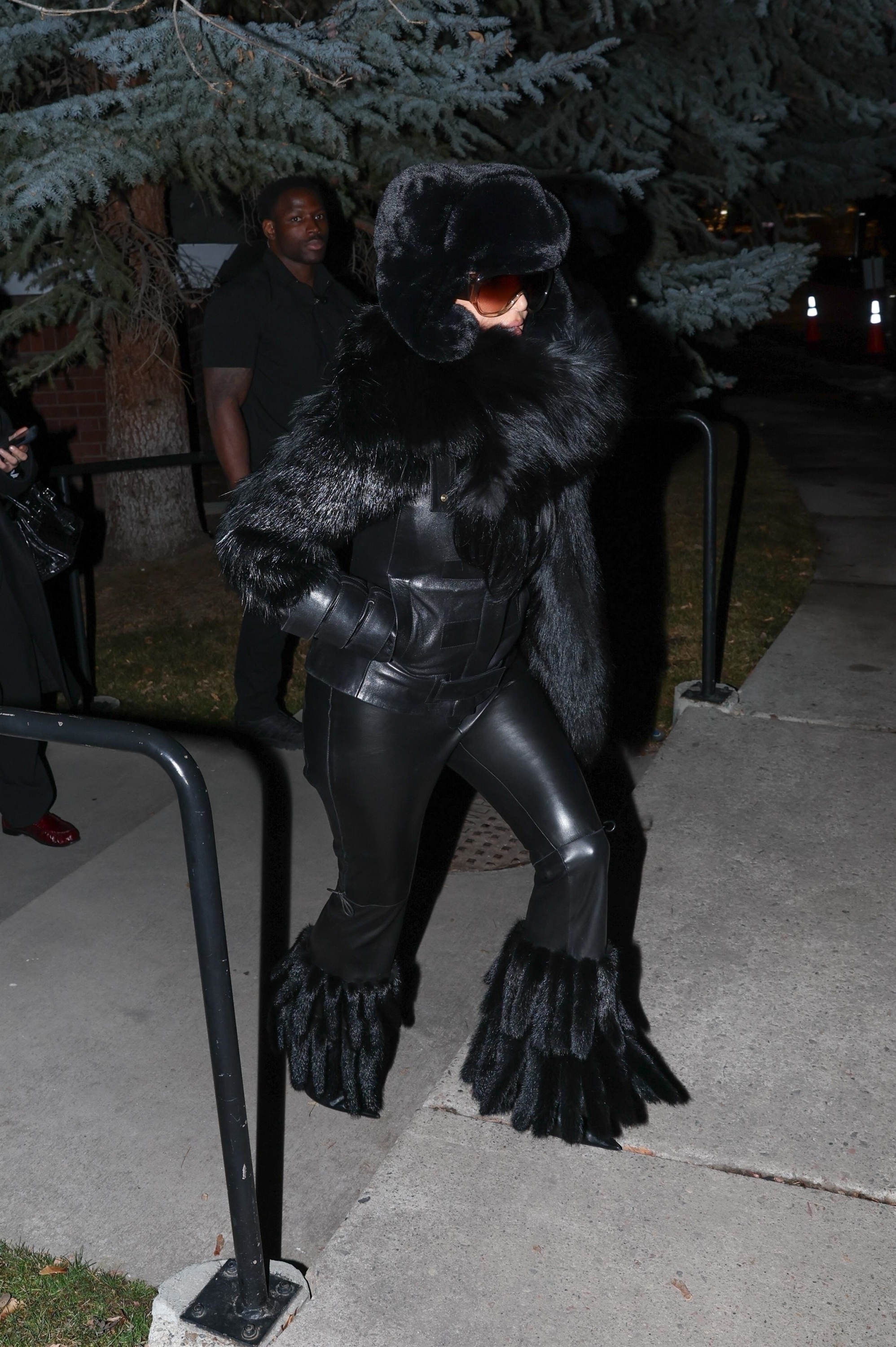 Access_Kardashian_6.jpg