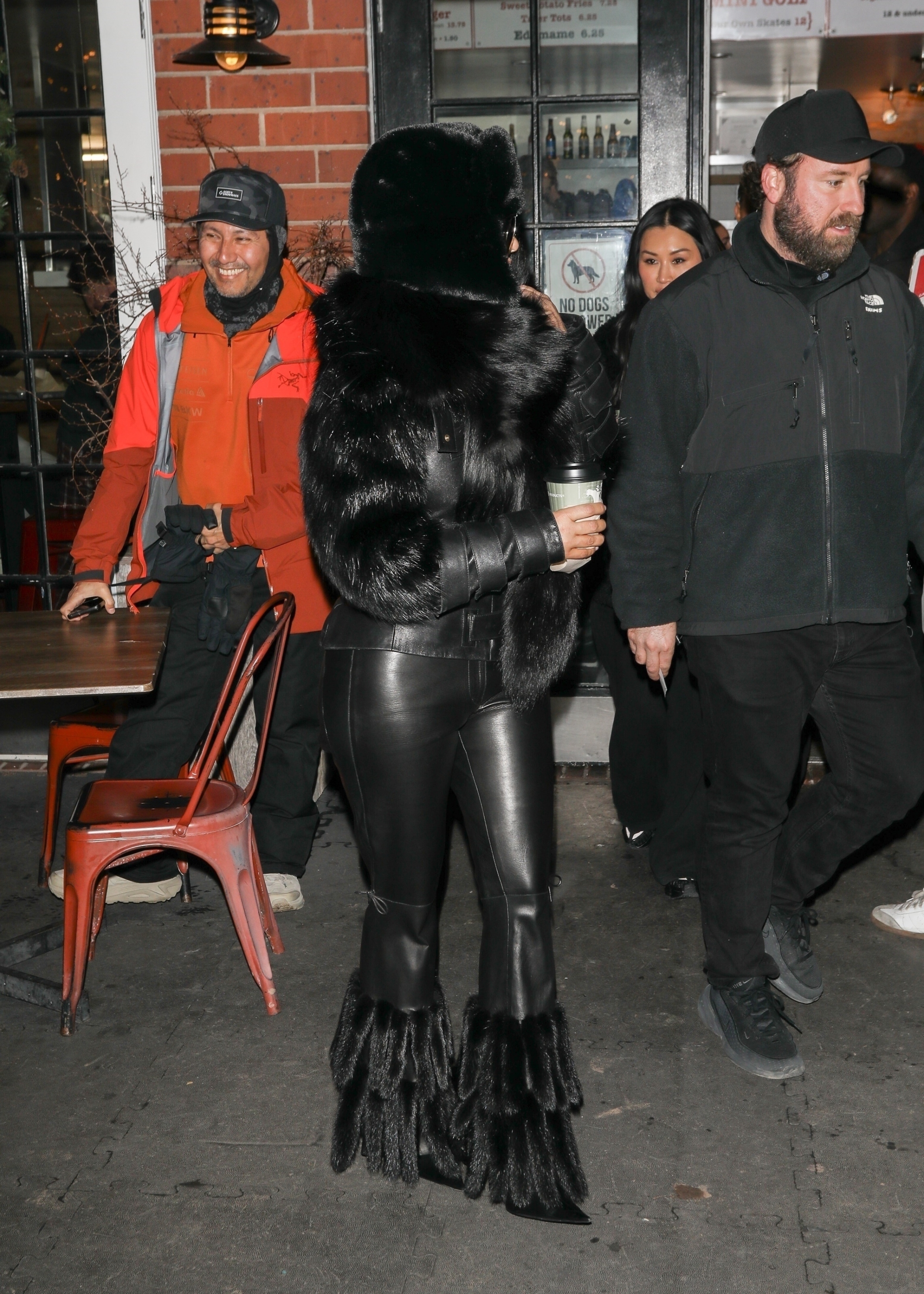 Access_Kardashian_9.jpg