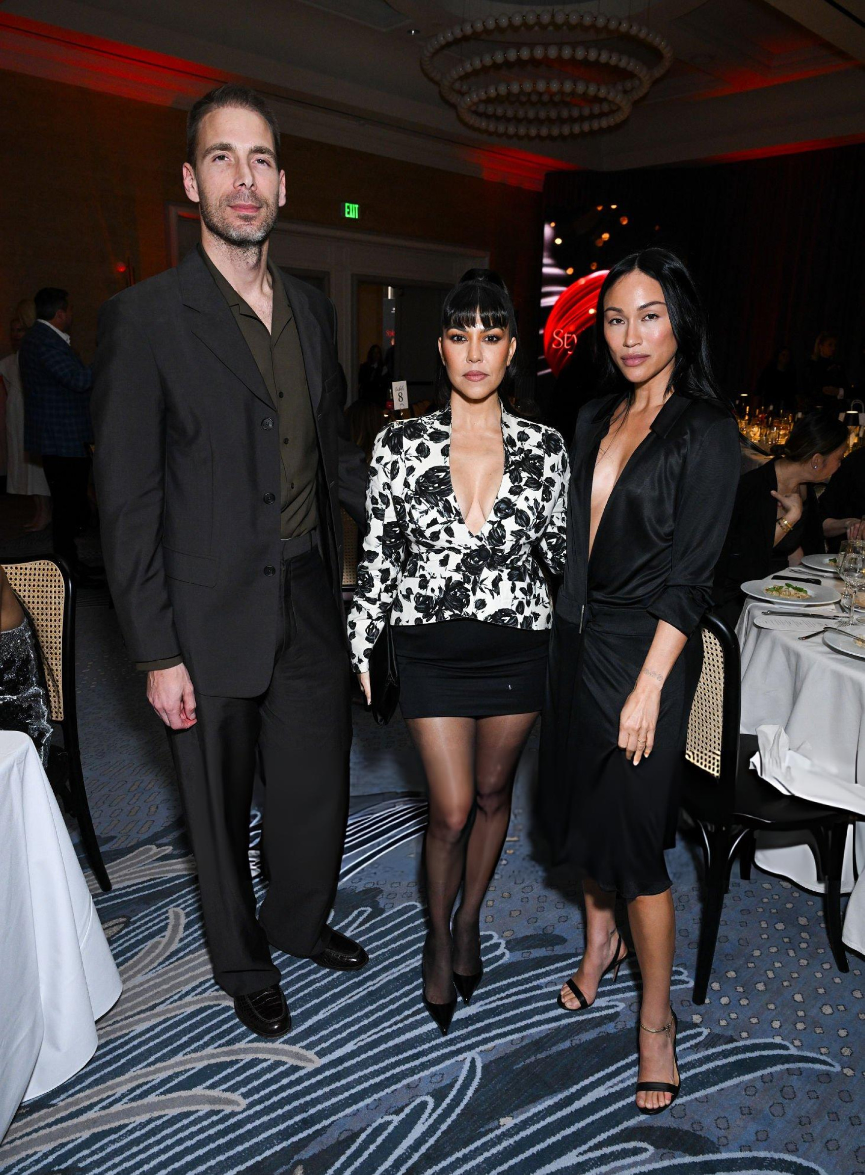 Access_Kardashian_2.jpg
