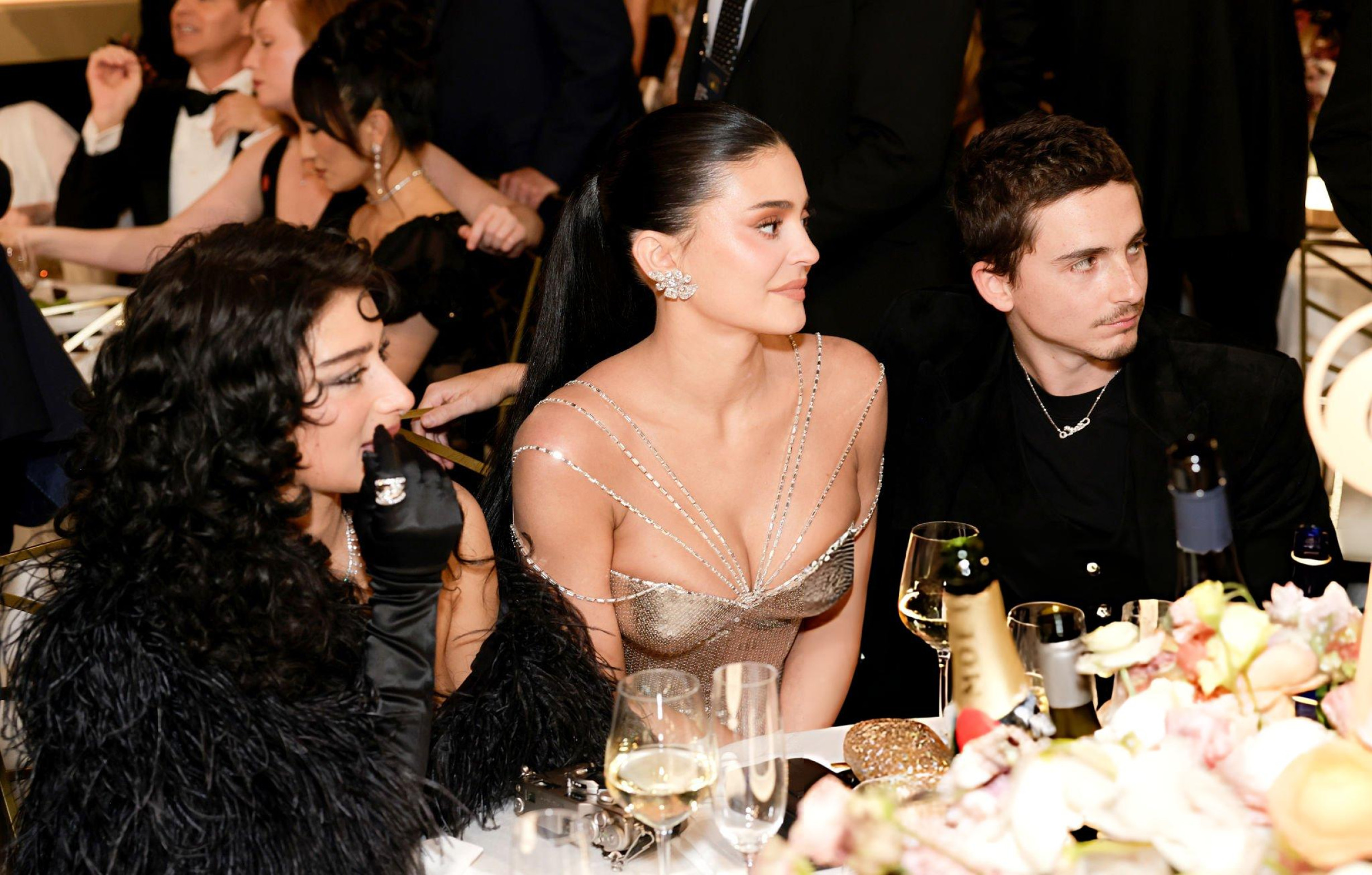 Access_Kardashian_12.jpg