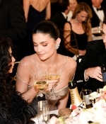 Access_Kardashian_10.jpg