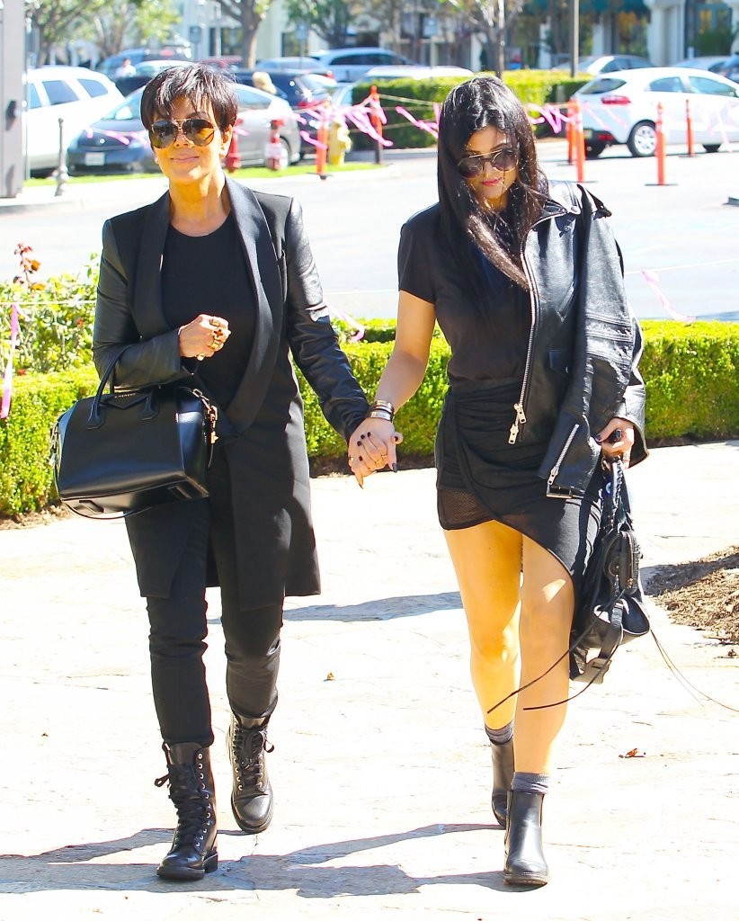 Access_Kardashian_1.jpg