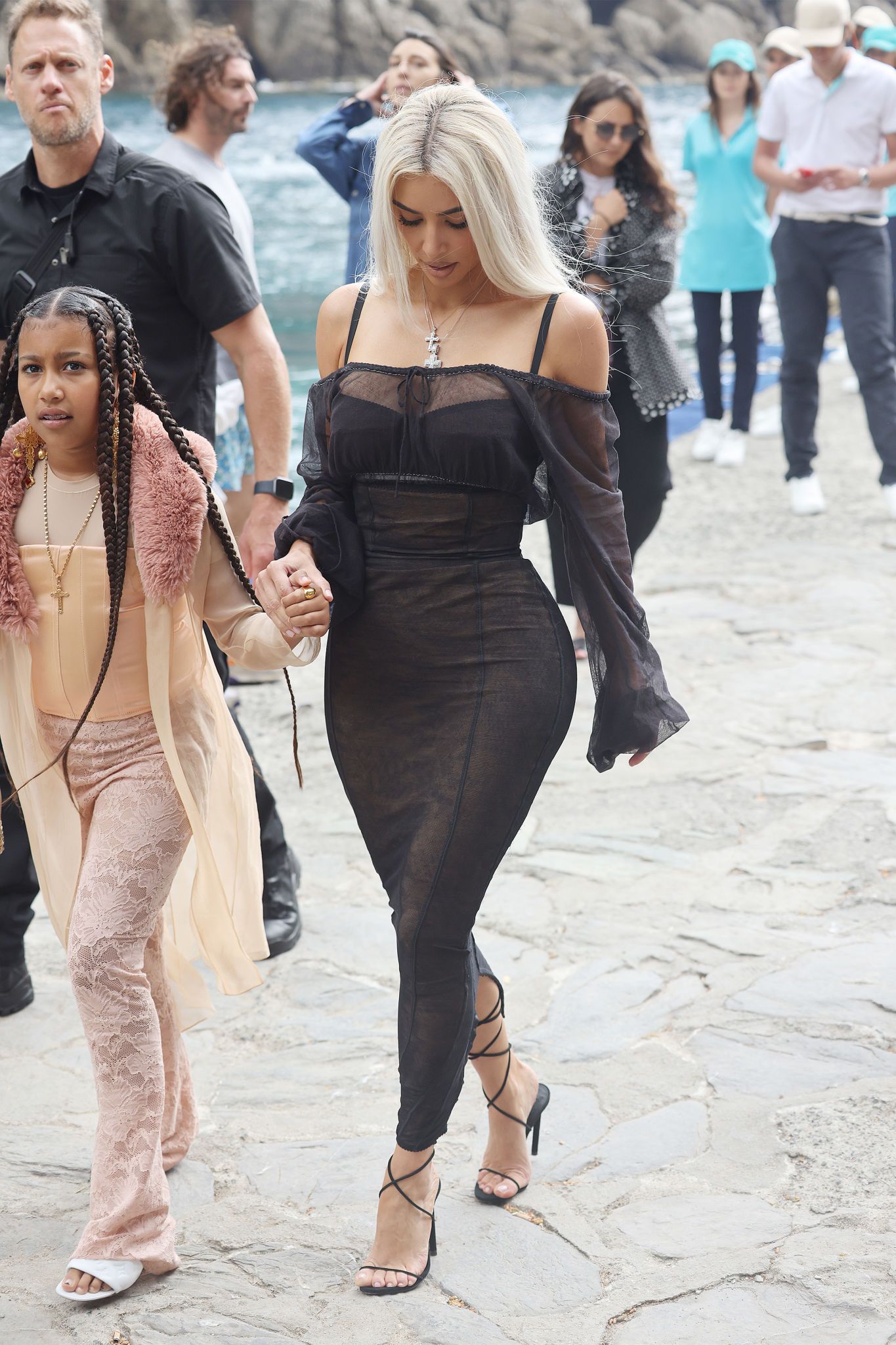 Access_Kardashian_007.jpg