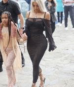 Access_Kardashian_007.jpg