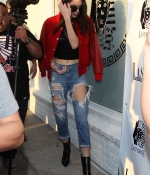 Access_Kardashian_1.jpg