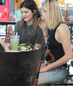 Access_Kardashian_7.jpg