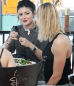 Access_Kardashian_8.jpg