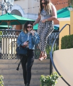 Access_Kardashian_2.jpg