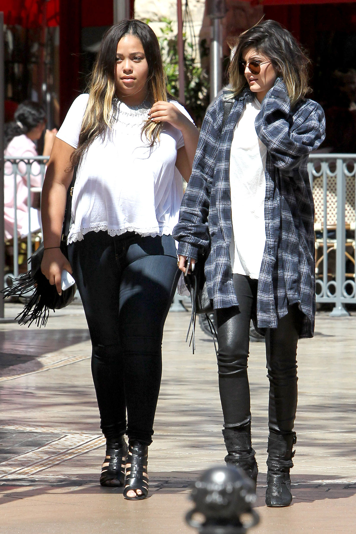 Access_Kardashian_6.jpg