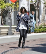 Access_Kardashian_16.jpg