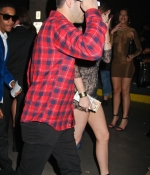 Access_Kardashian_6.jpg