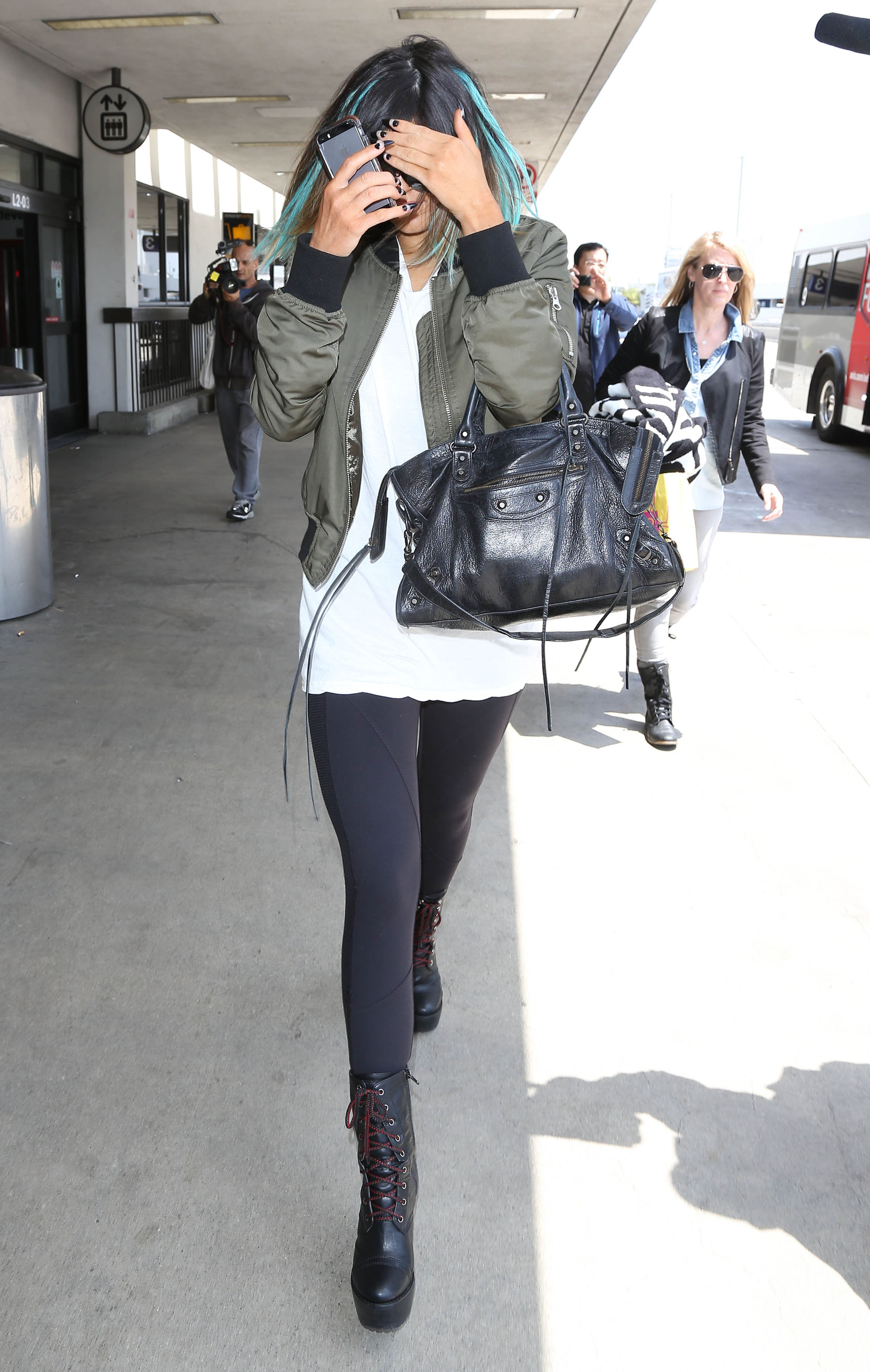Access_Kardashian_12.jpg