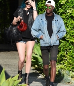 Access_Kardashian_2.jpg