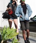 Access_Kardashian_7.jpg
