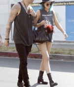 Access_Kardashian_7.jpg