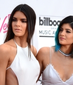 Access_Kardashian_17.jpg
