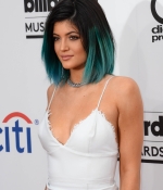 Access_Kardashian_64.jpg
