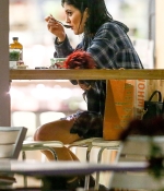 Access_Kardashian_1.jpg