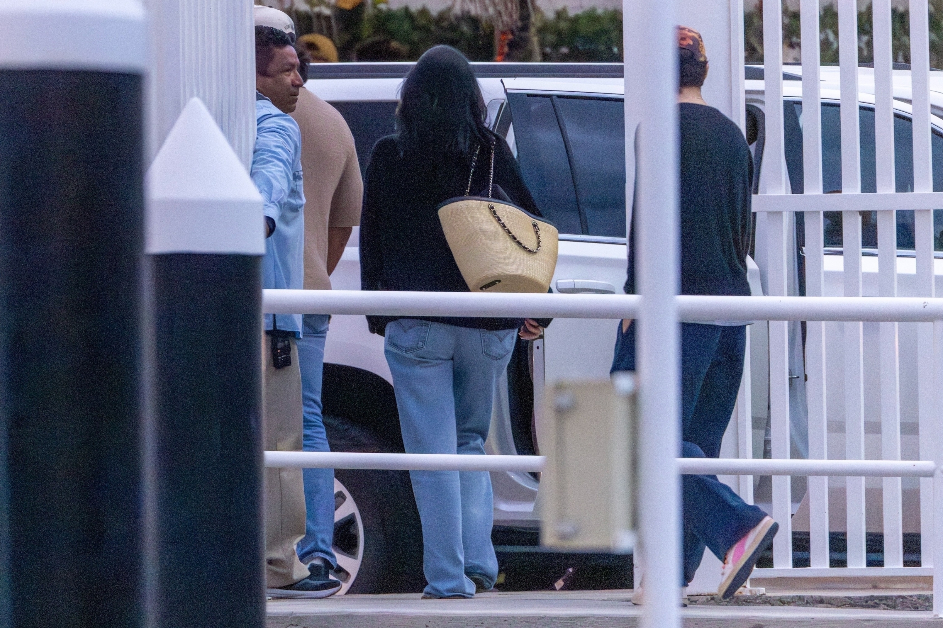Access_Kardashian_7.jpg