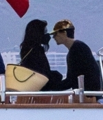 Access_Kardashian_1.jpg