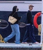 Access_Kardashian_6.jpg