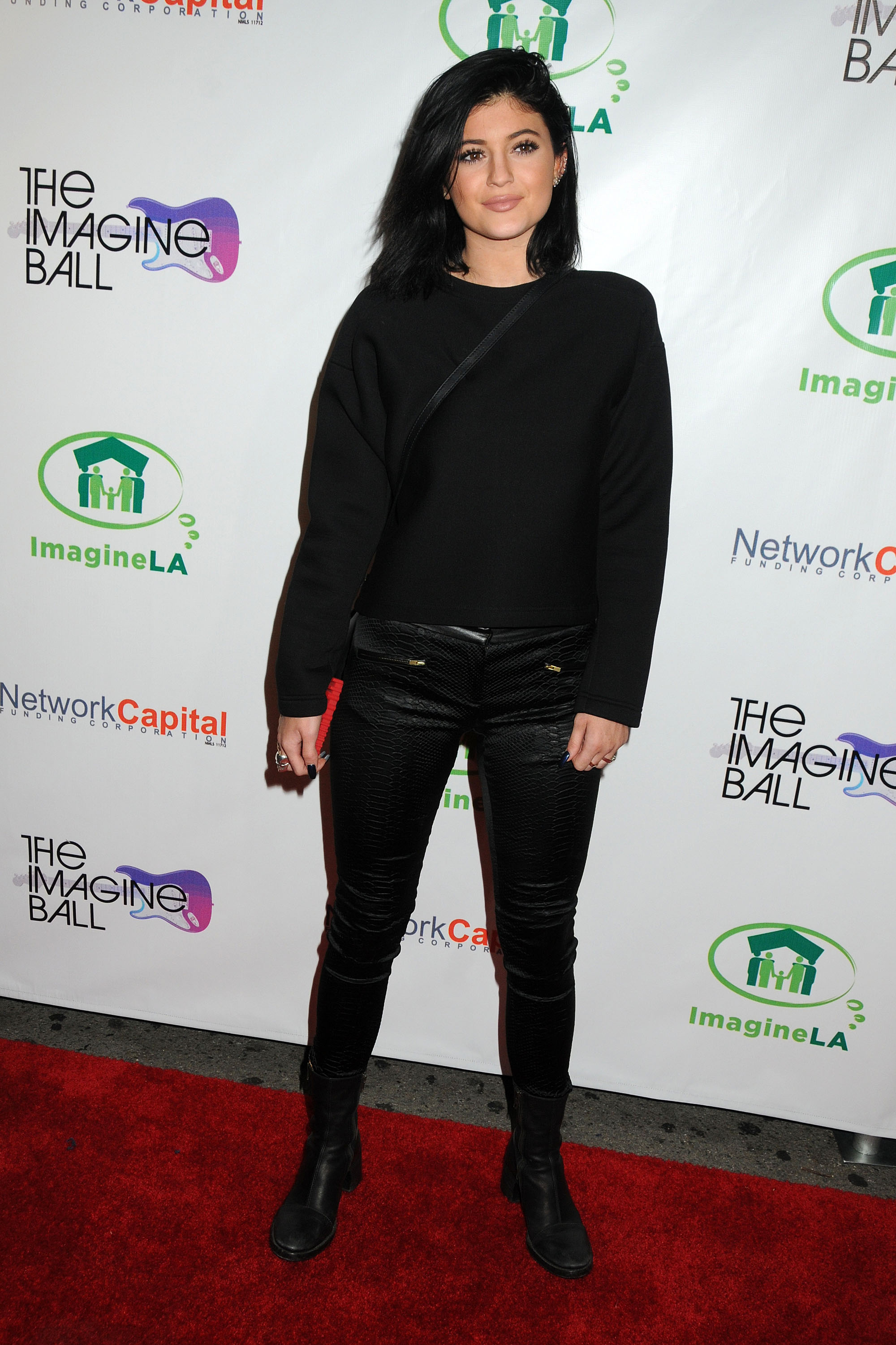 Access_Kardashian_7.jpg
