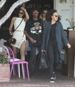Access_Kardashian_1.jpeg