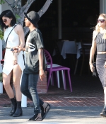 Access_Kardashian_6.jpg