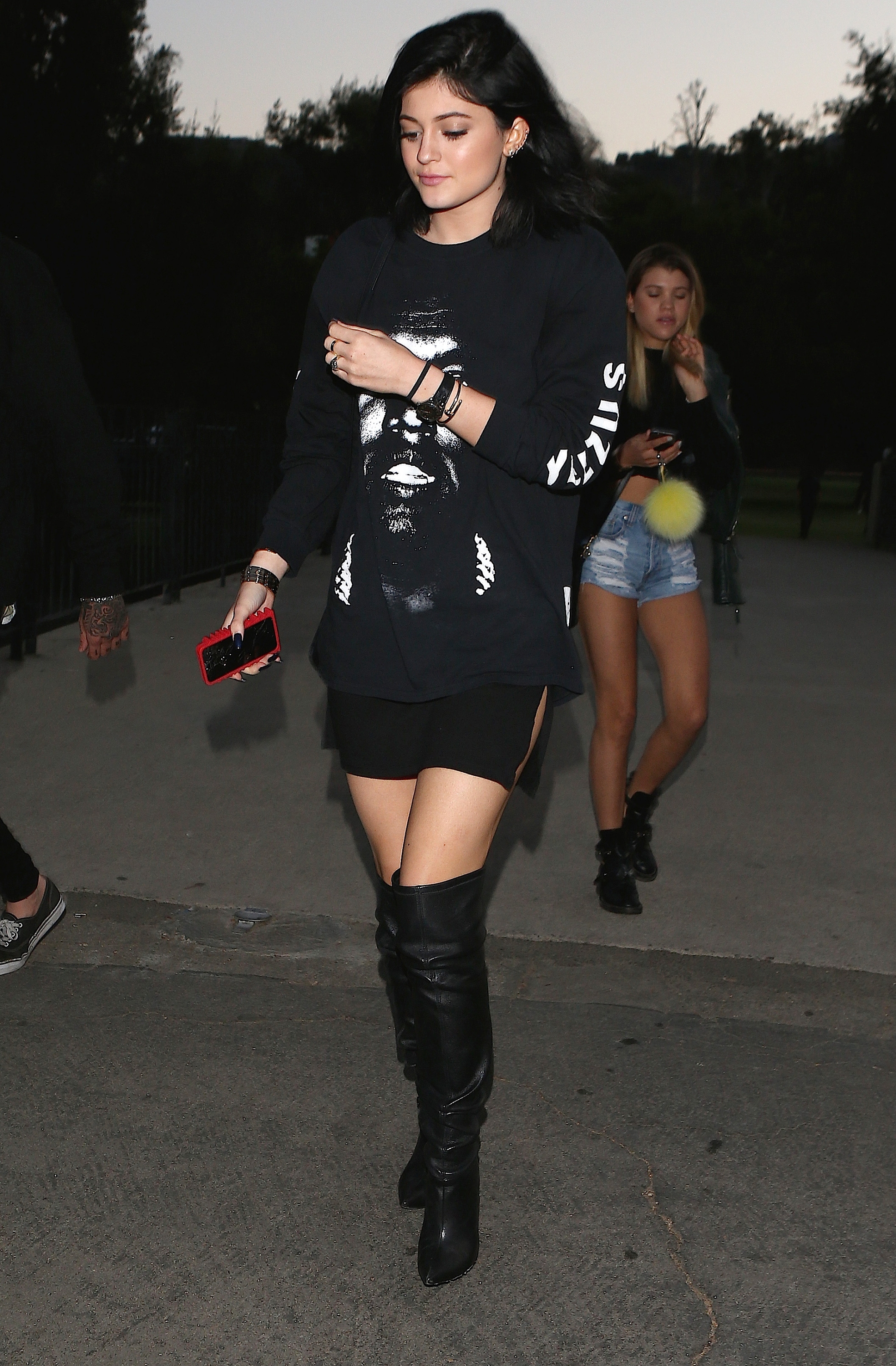 Access_Kardashian_3.jpg